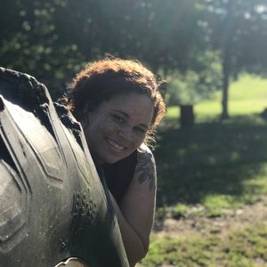 Meet your Posher, Danielle